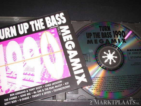 Turn up the Bass 1990 Megamix, Ophalen of Verzenden, Gebruikt, Disco