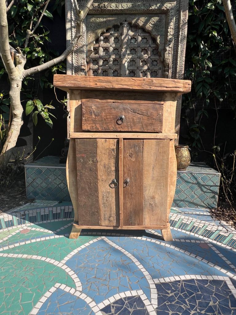 Kastje Indonesie 1 la scrapwood boothout old wood bruin, Verburgt Vintage, Old wood oud hout sloophout Indonesie Bali, 1 of 2 laden