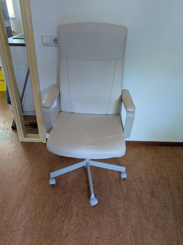 IKEA MILLBERGET Bureaustoel - Beige, Ophalen, Zo goed als nieuw, Beige, Bureaustoel