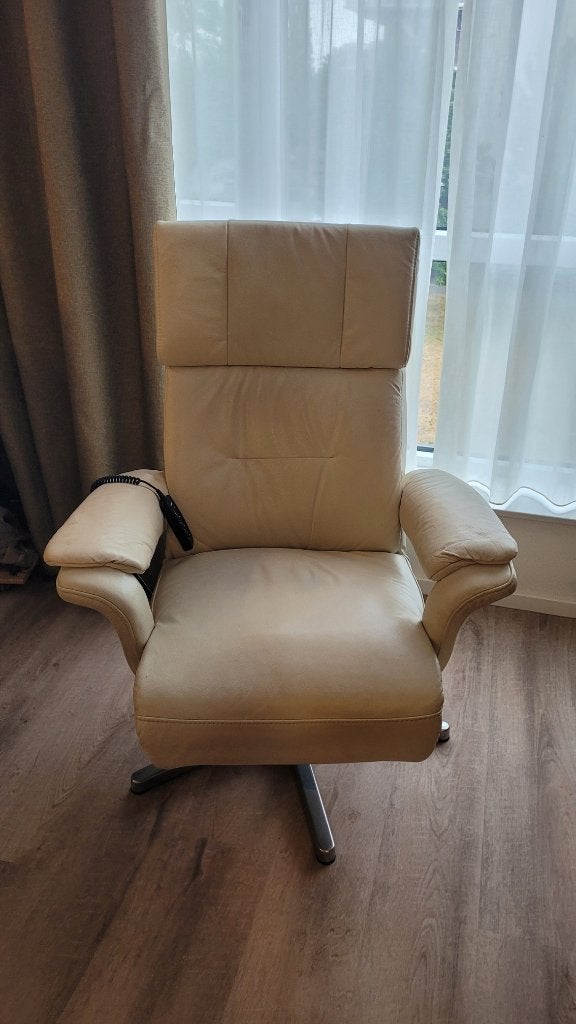 Fauteuil - Elektrisch instelbaar, Huis en Inrichting, Fauteuils, Ophalen, Gebruikt, 75 tot 100 cm, 75 tot 100 cm