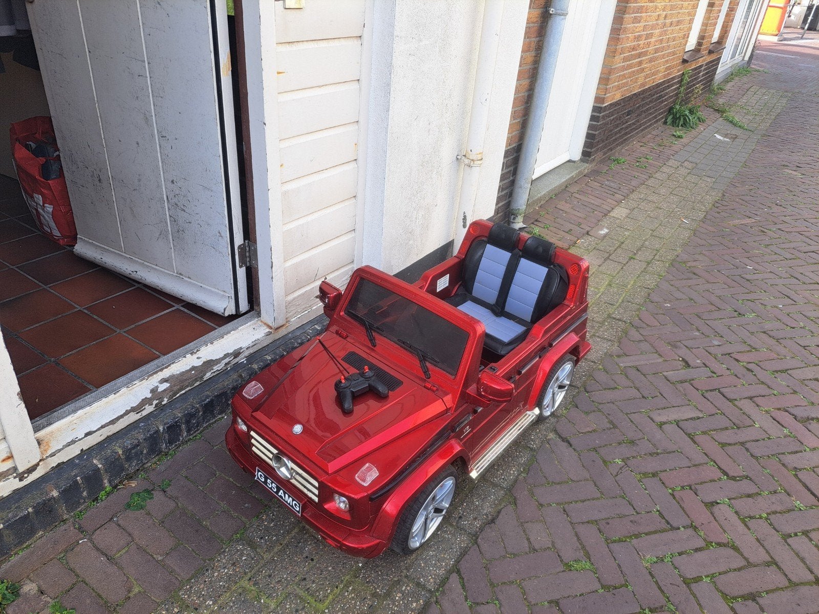 Rode Mercedes G-Klasse Kinderauto met Afstandsbediening, Gebruikt
