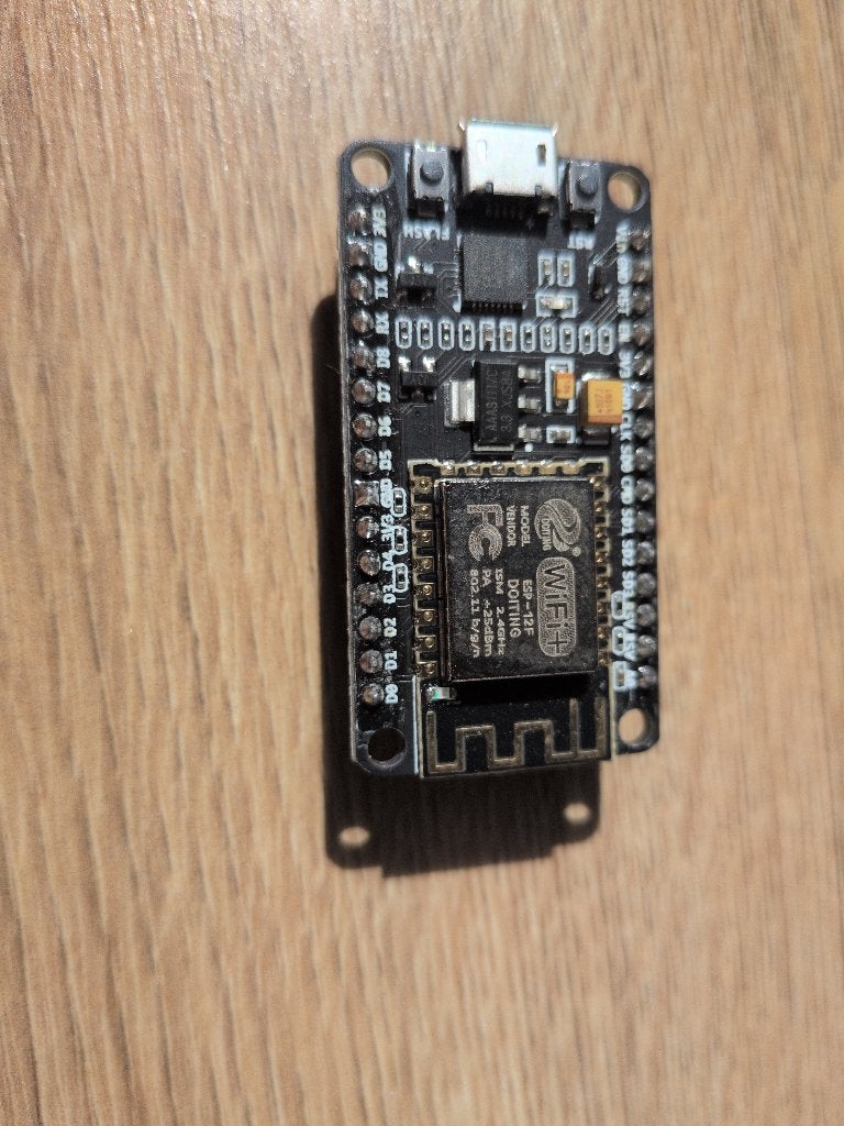 NodeMCU ESP32 Development Board, Ophalen of Verzenden, Zo goed als nieuw