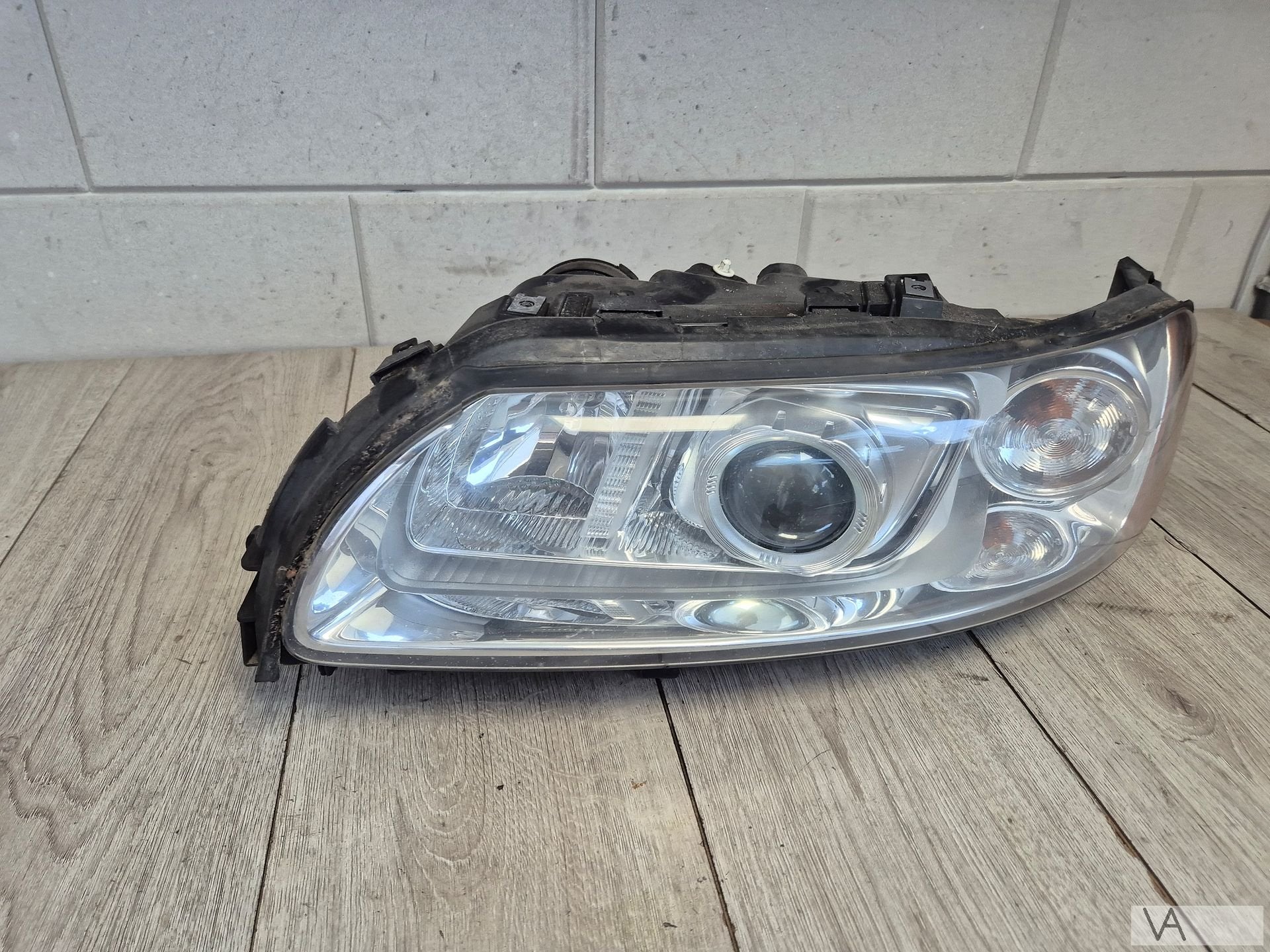 Koplamp links van Volvo S60 V70 XC70 2006 - 2008 xenon bocht, Auto-onderdelen, Gebruikt, -, -, Ophalen of Verzenden