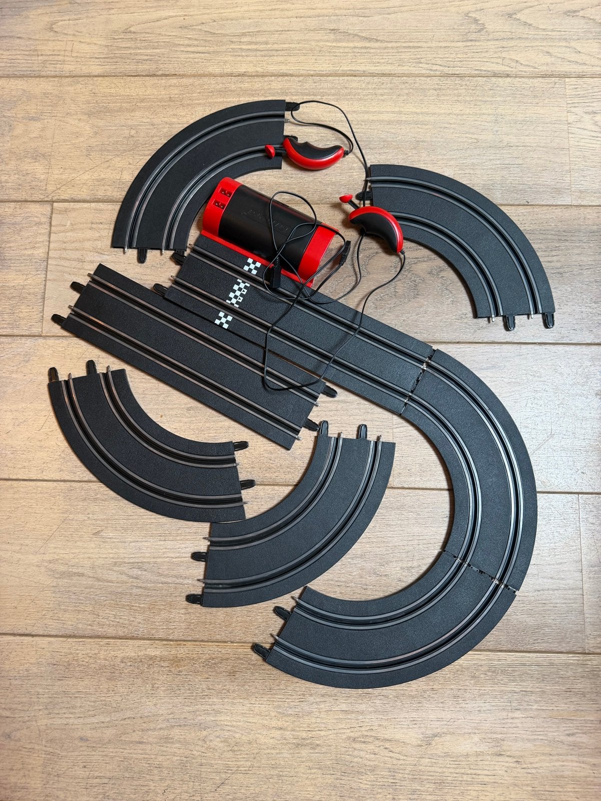 Carrera Racebaan Set met Controllers - Gebruikt incompleet, Carrera, Ophalen of Verzenden, Elektrisch, Racebaan