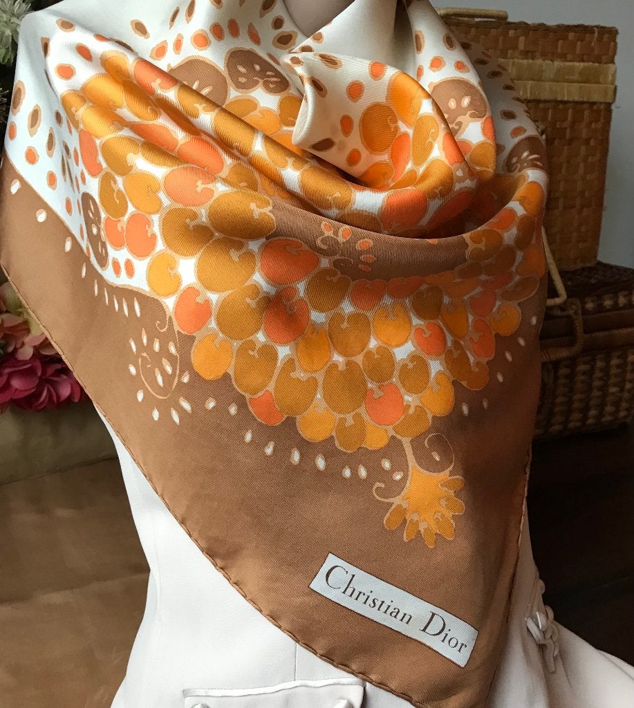 Shawl Christian Dior vintage -crème oranje bruin dessin Silk, Maat 46/48 (XL) of groter, Ophalen of Verzenden, Zo goed als nieuw