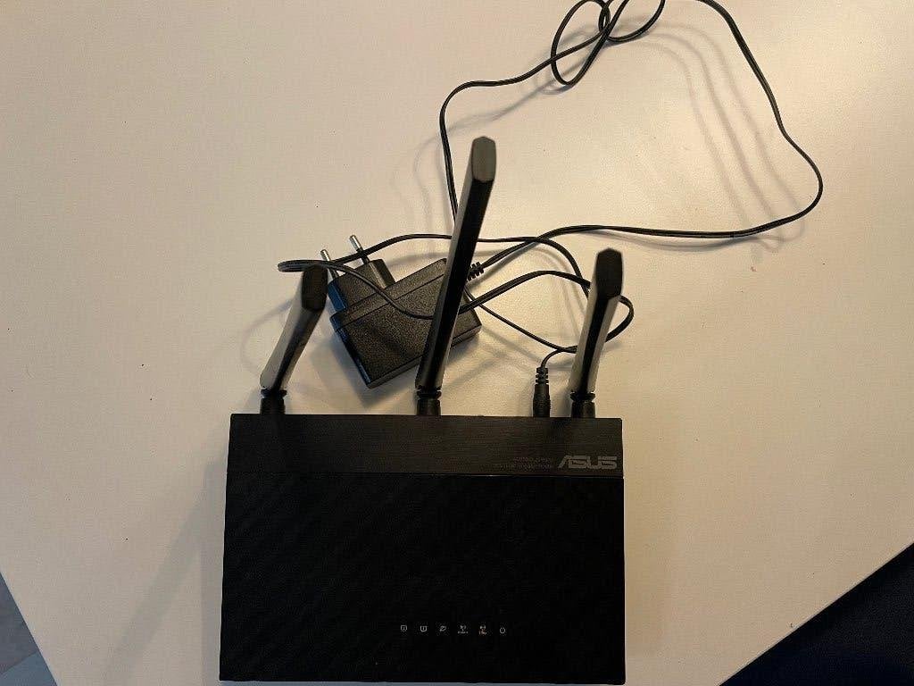 Asus router RT-AC53, Computers en Software, Routers en Modems, Ophalen, Zo goed als nieuw, Router, Asus