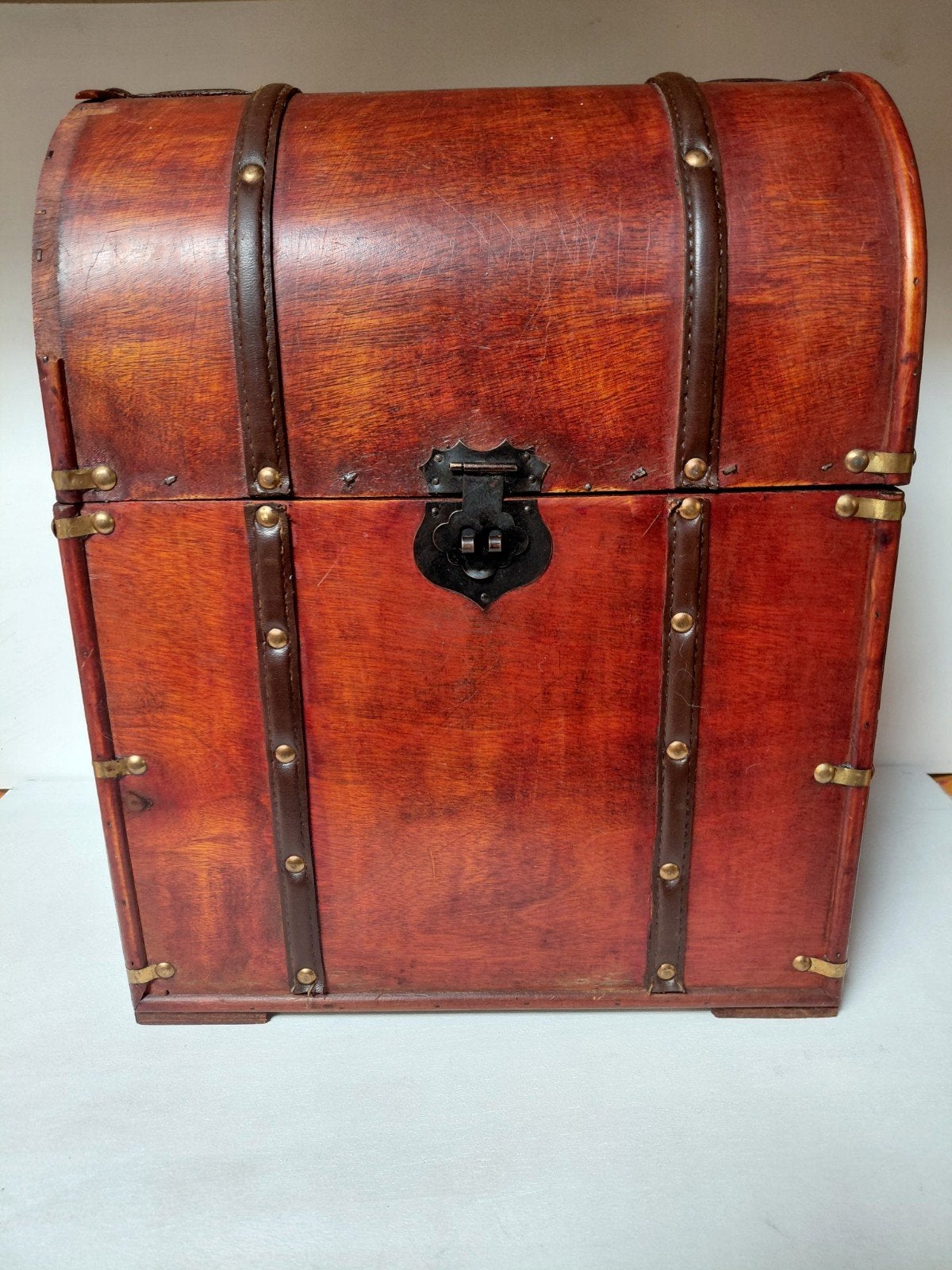 Allgala Vintage Wijnkist voor 6 Flessen - 30,5x21x30 cm, Huis en Inrichting, Woonaccessoires | Kisten, Minder dan 50 cm, Gebruikt
