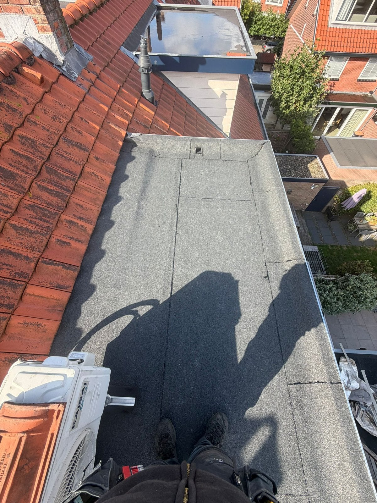 Dakdekker aangeboden omgeving haarlem/omstreken, Bitumineus