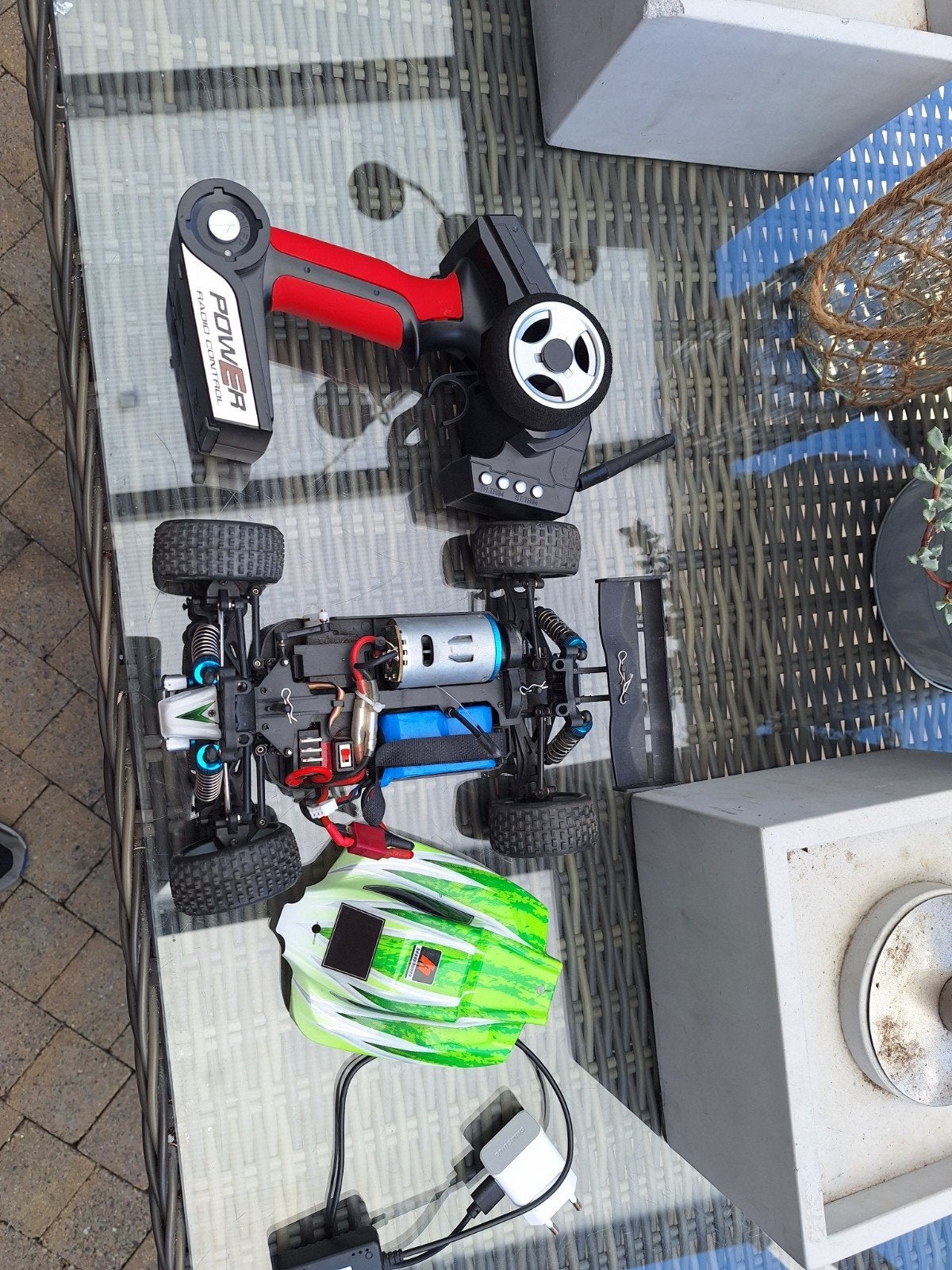 RC Auto Off-road 4x4 85 km koop of ruil, Hobby en Vrije tijd, Modelbouw | Radiografisch | Auto's, Gebruikt, Auto offroad, Schaal 1:10