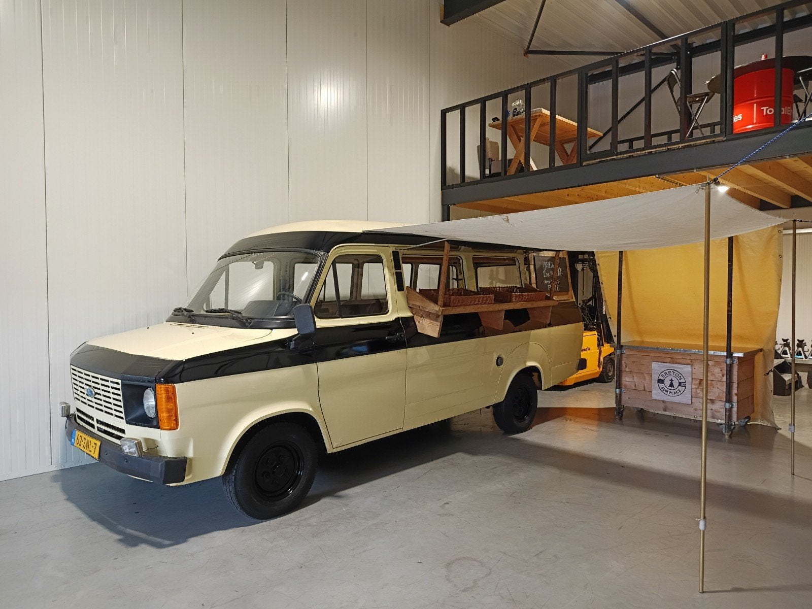 Foto 5 van Ford Transit Foodtruck Benzine belastingvrij APK 2028!
