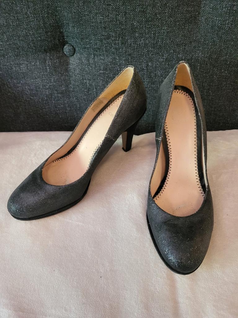 Cellini - zwart kleurige glitter pumps maat 39, Zwart, Cellini, Ophalen of Verzenden, Zo goed als nieuw