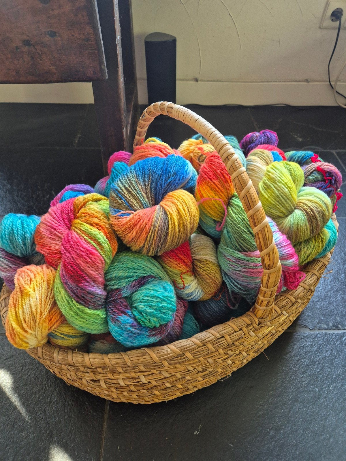 homespun handgeverfde wol, Hobby en Vrije tijd, Ophalen of Verzenden, Nieuw, Breien of Haken, Wol of Garen