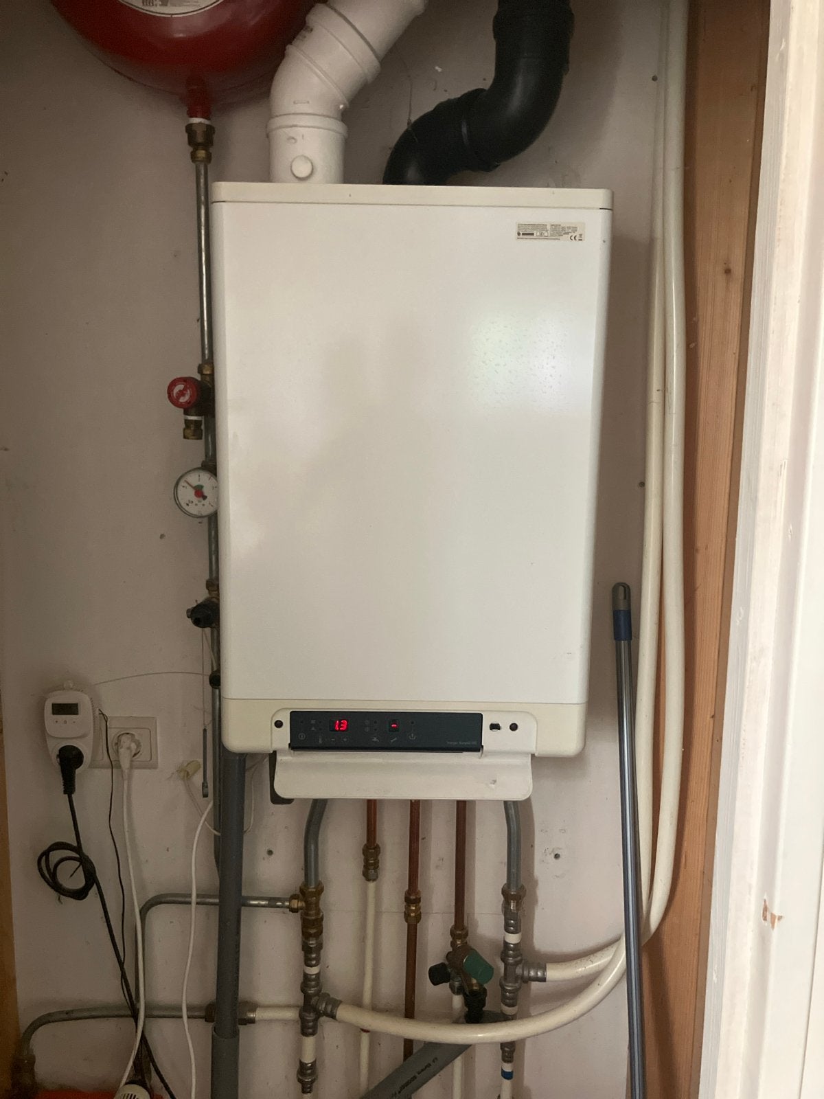 Intergas Kompakt HRE 28/24 CV-ketel (bouwjaar 2014), Ophalen, Gebruikt, Hoog rendement (Hr), Cv-ketel of Combi-ketel