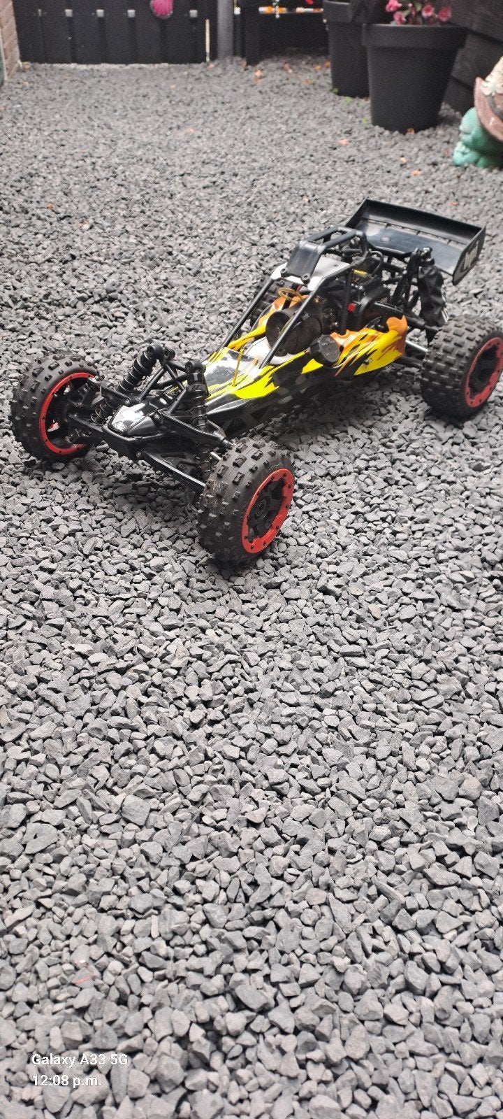 z.g.a.n rovan rtr deze is 2 maand oud top staat 380 euro, Ophalen of Verzenden, Auto
