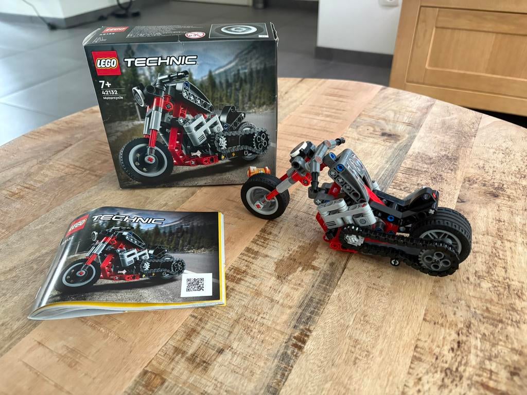 LEGO Technic Motor. Serienummer 42132, Lego, Ophalen of Verzenden, Zo goed als nieuw, Complete set