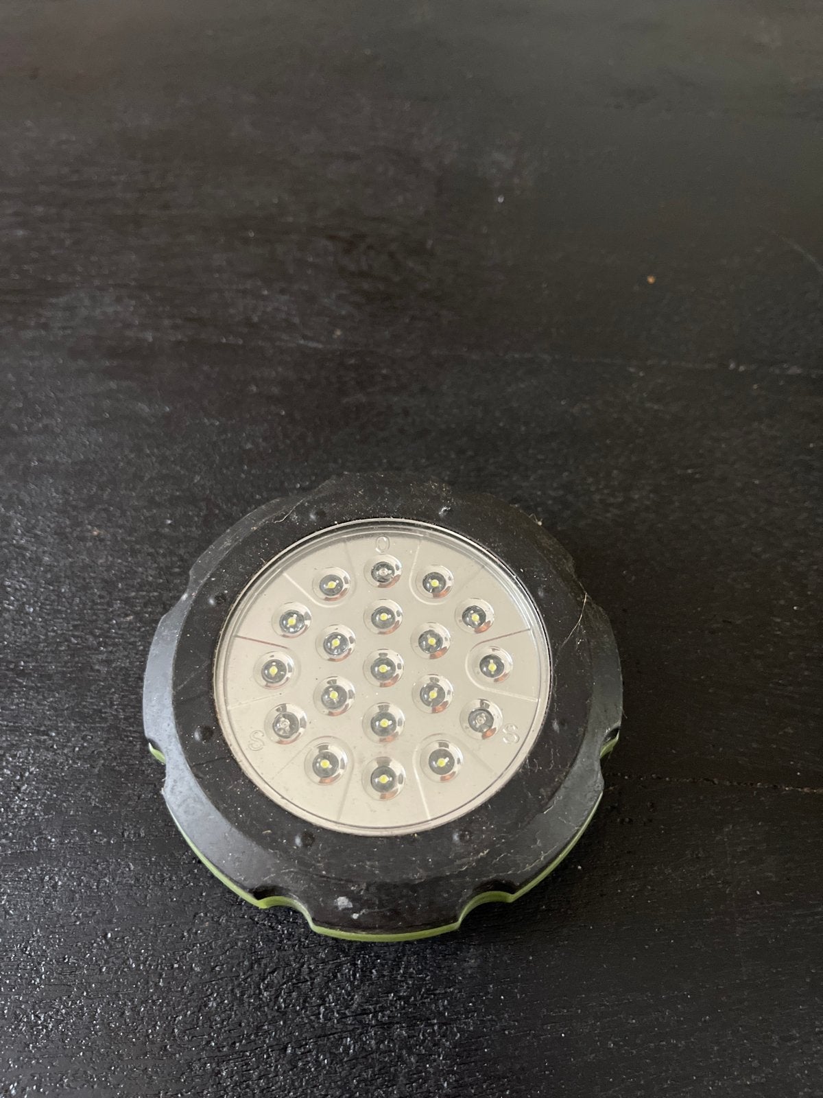 Freendo Dynamo LED Zaklamp - Handige Outdoor Verlichting, Ophalen of Verzenden, Gebruikt, Accu