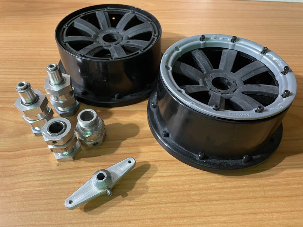 Hpi baja onderdelen, Hobby en Vrije tijd, Benzine, Gebruikt, Auto offroad, Ophalen of Verzenden