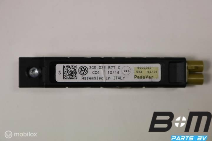 Antenneversterker VW Passat B8 Variant, Auto diversen, Autoradio's, Gebruikt