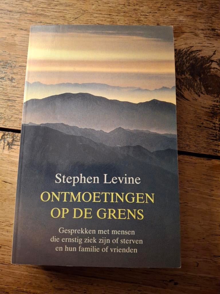 S. Levine - Ontmoetingen op de grens, Boeken, Ophalen of Verzenden, Zo goed als nieuw, S. Levine