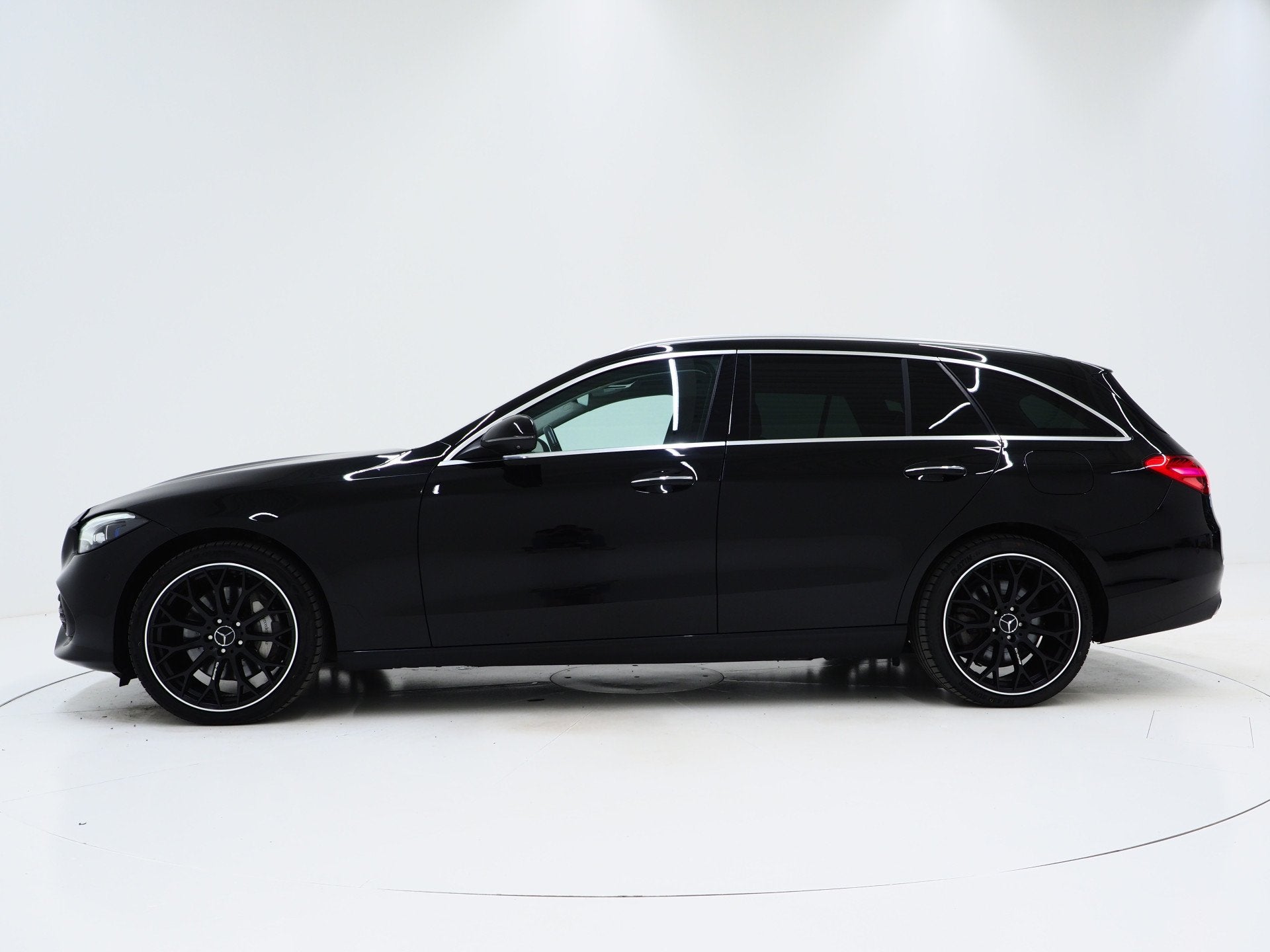 Mercedes-Benz C-Klasse Estate 300e Avantgarde | Keyless | Tr, Auto's, Automaat, Achterwielaandrijving, Gebruikt, Zwart