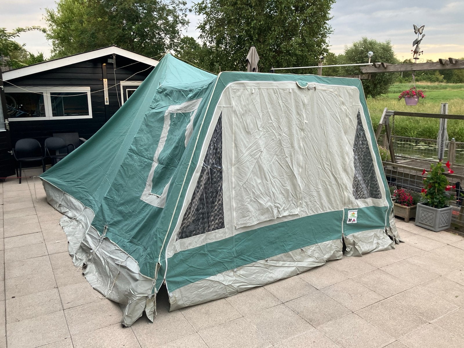 Mooie en ruime tent te koop, Ophalen, Gebruikt, Tot en met 4
