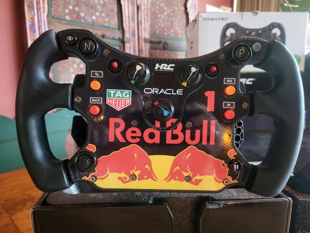 PS5 20Nm Fanatec DD1 F1 - Redbull - QR2 Pro - KillSwitch, Computers en Software, Joysticks, Zo goed als nieuw, Ophalen of Verzenden