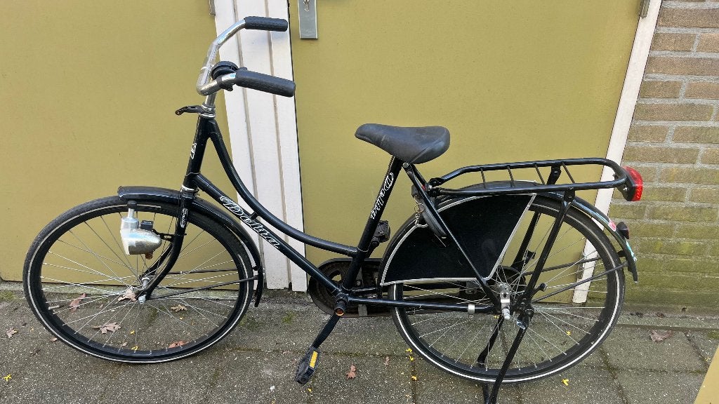 Kleine zwarte damesfiets, Fietsen en Brommers, Overige merken, Terugtraprem, Gebruikt, 47 tot 50 cm