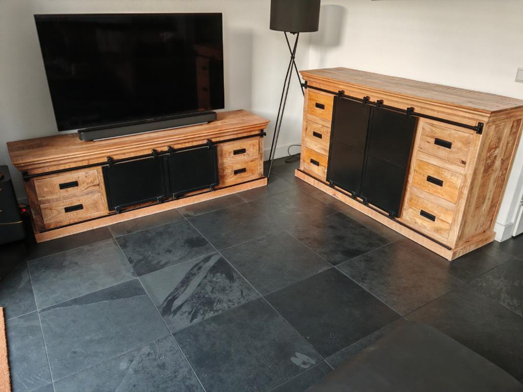 Mango houten TV meubel en dressoir set, Huis en Inrichting, Industrieel, Landelijk, 150 tot 200 cm, Zo goed als nieuw, Minder dan 100 cm