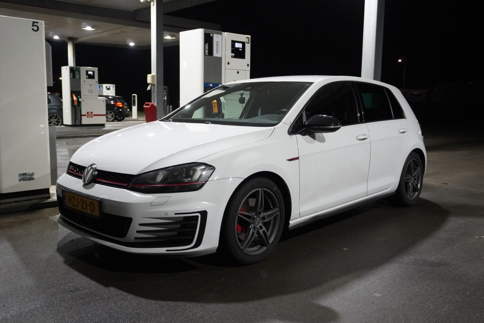 Volkswagen Golf 2.0 GTI 220pk Witte, Euro 6, 4 cilinders, 1984 cc, Wit