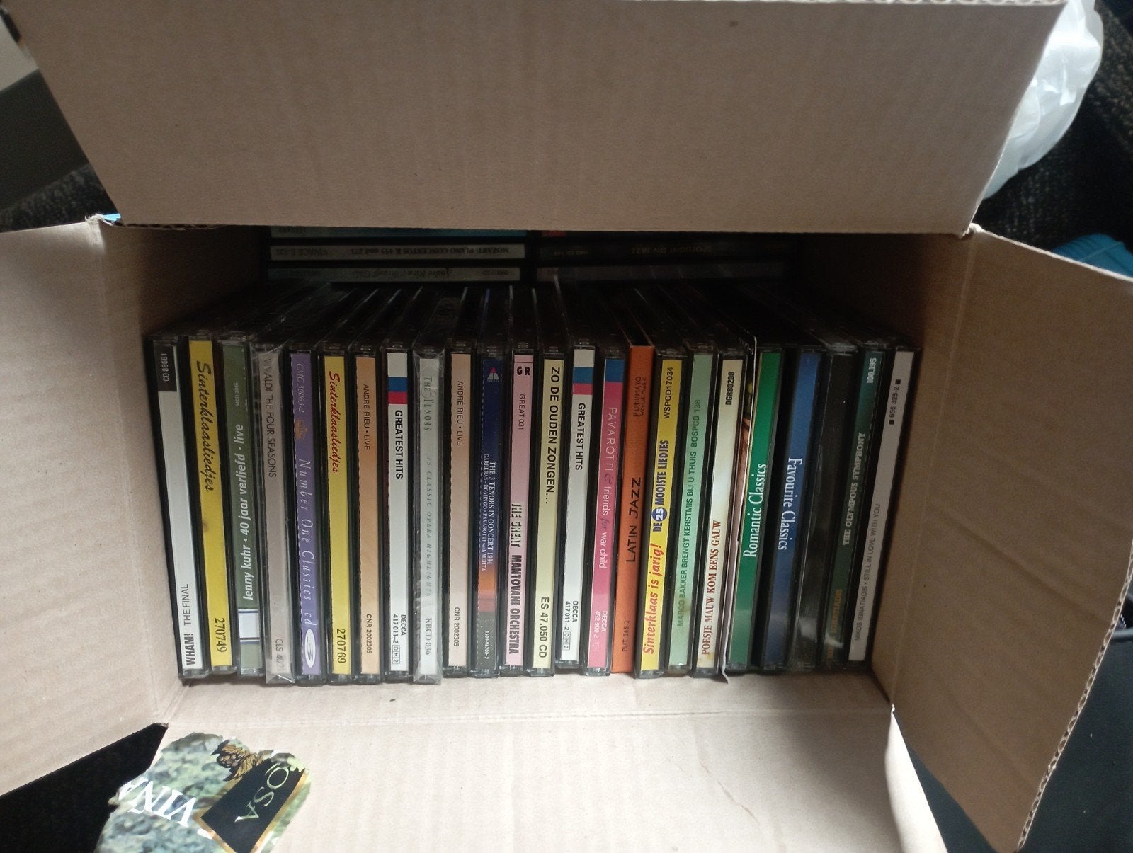 doos met cd,s gratis ophalen, Ophalen of Verzenden, Zo goed als nieuw