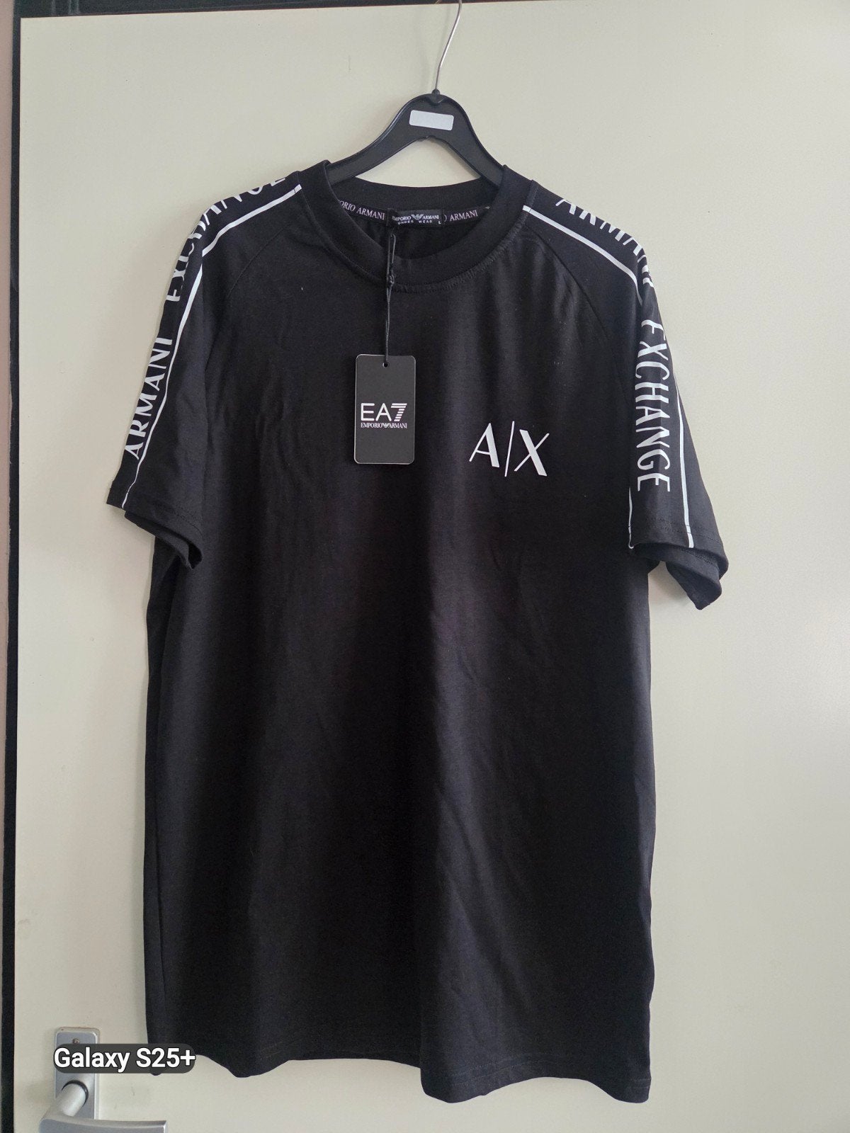 mooi nieuw t shirt, Ophalen of Verzenden, Nieuw, Maat 52/54 (L), Zwart