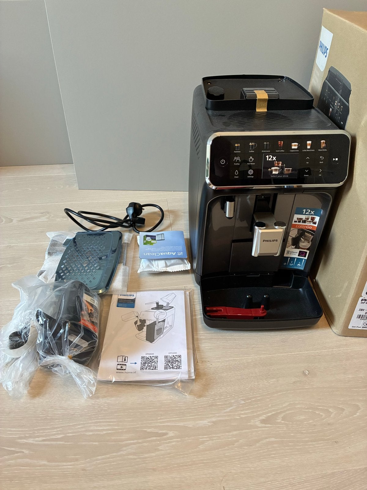 Philips Latte Go EP4449/70 - Nieuw!!, Witgoed en Apparatuur, Ophalen, Afneembaar waterreservoir, Espresso apparaat, Nieuw