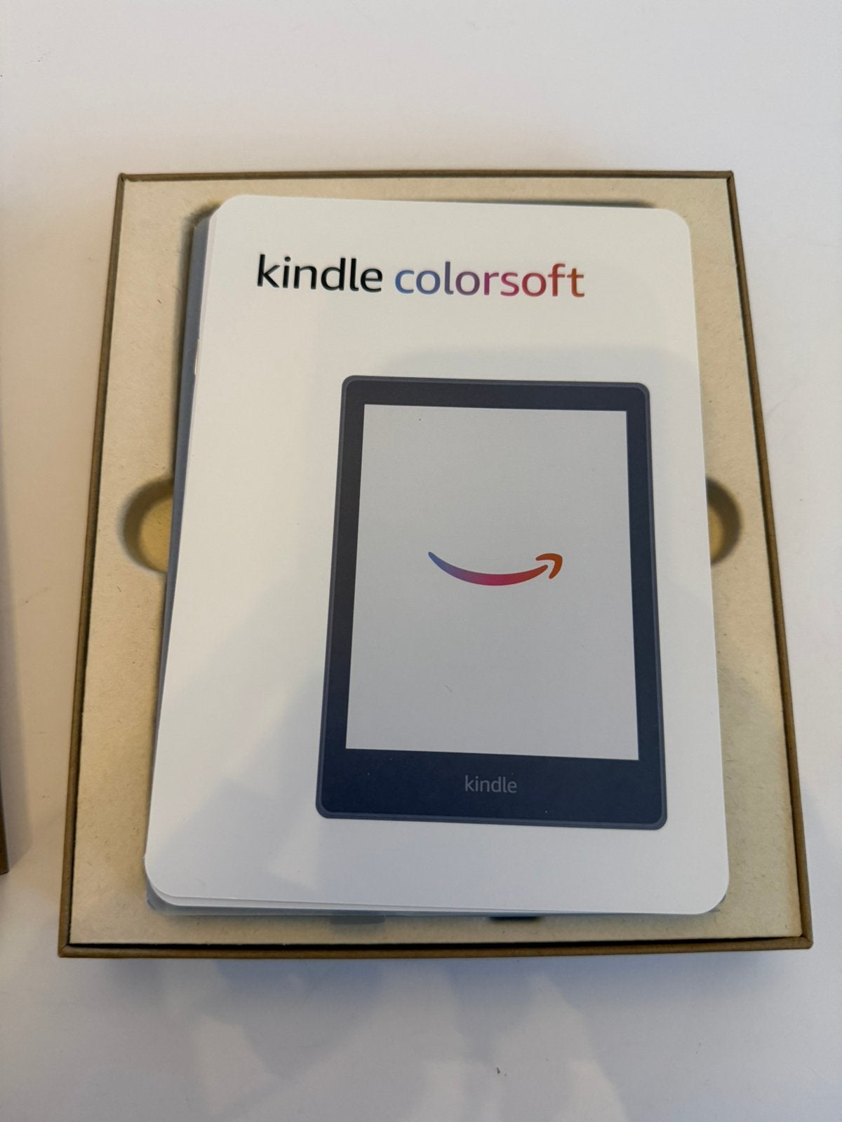 Amazon Kindle Colorsoft E-reader 16GB – Met originele doos, Computers en Software, Verzenden, Amazon, Zo goed als nieuw, Amazon