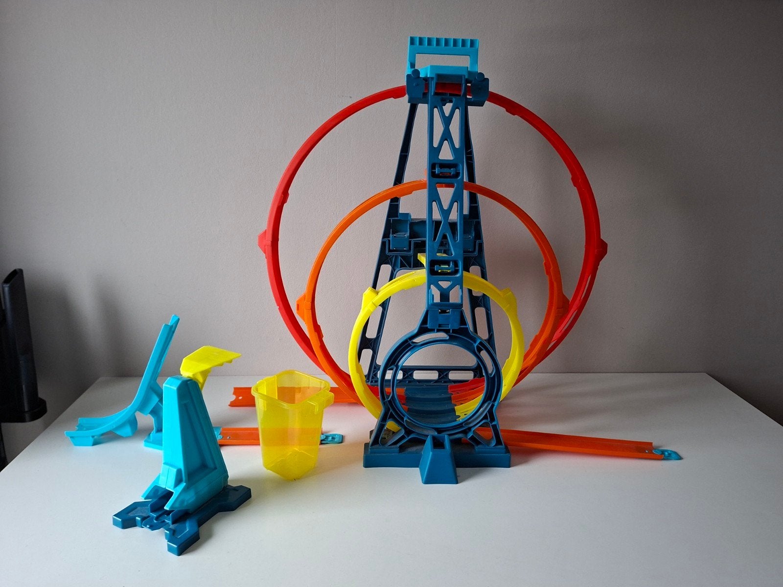 Hot Wheels Track Builder Unlimited Triple Loop Kit, Kinderen en Baby's, Speelgoed | Racebanen, Ophalen, Racebaan, Zo goed als nieuw