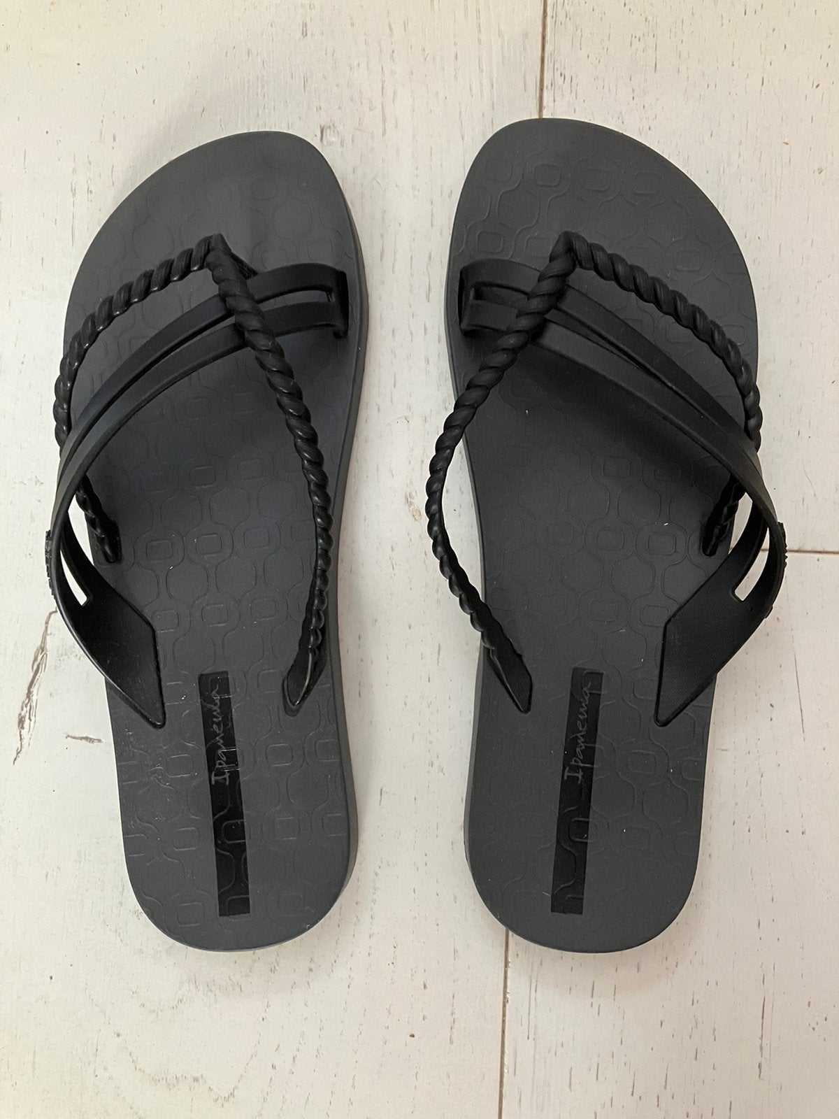 Zwarte Ipanema slippers mooi gevlochten bandjes zwart 37, Ophalen of Verzenden, Zwart
