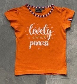 Superleuk t-shirtje, oranje in maat 98/104 (qwe), Kinderen en Baby's, Kinderkleding | Maat 98, Ophalen of Verzenden, Zo goed als nieuw