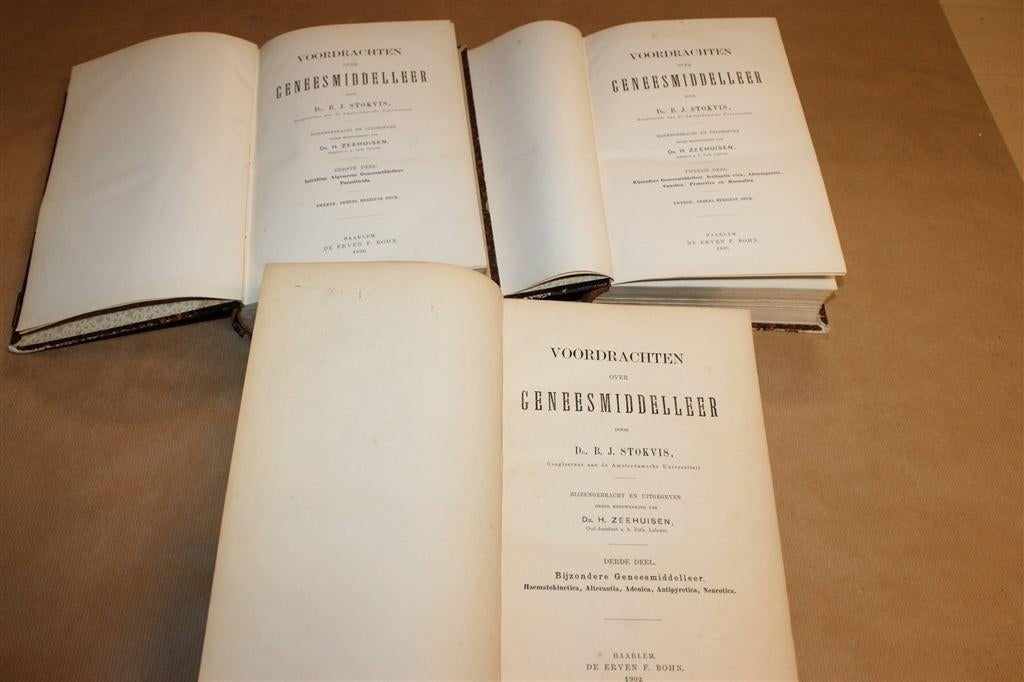 Voordrachten over Geneesmiddelen — Complete Set [1896], Antiek en Kunst, Ophalen of Verzenden