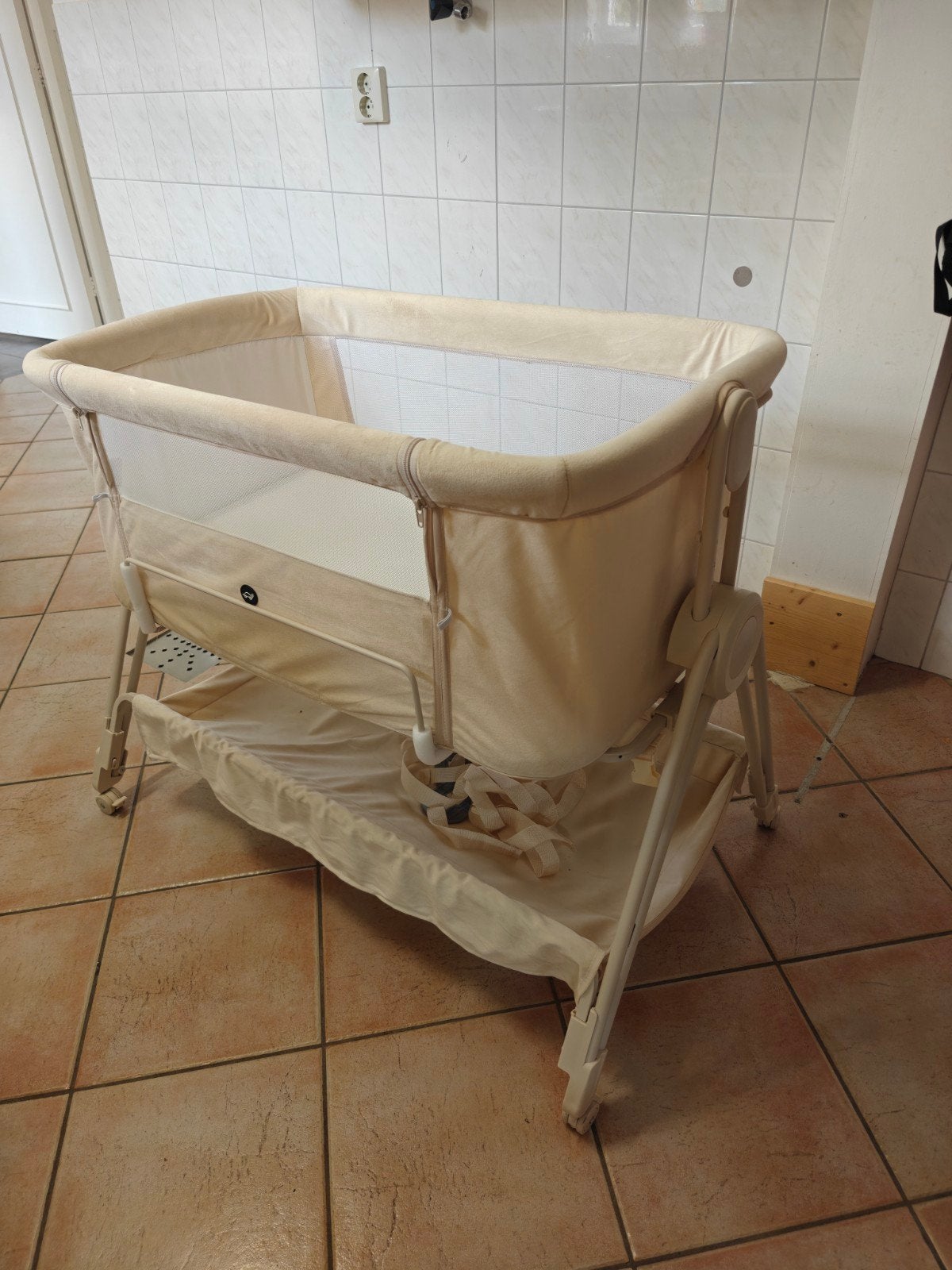 Puck Co-Sleeper crème velours, Ophalen, Nieuw, Wieg