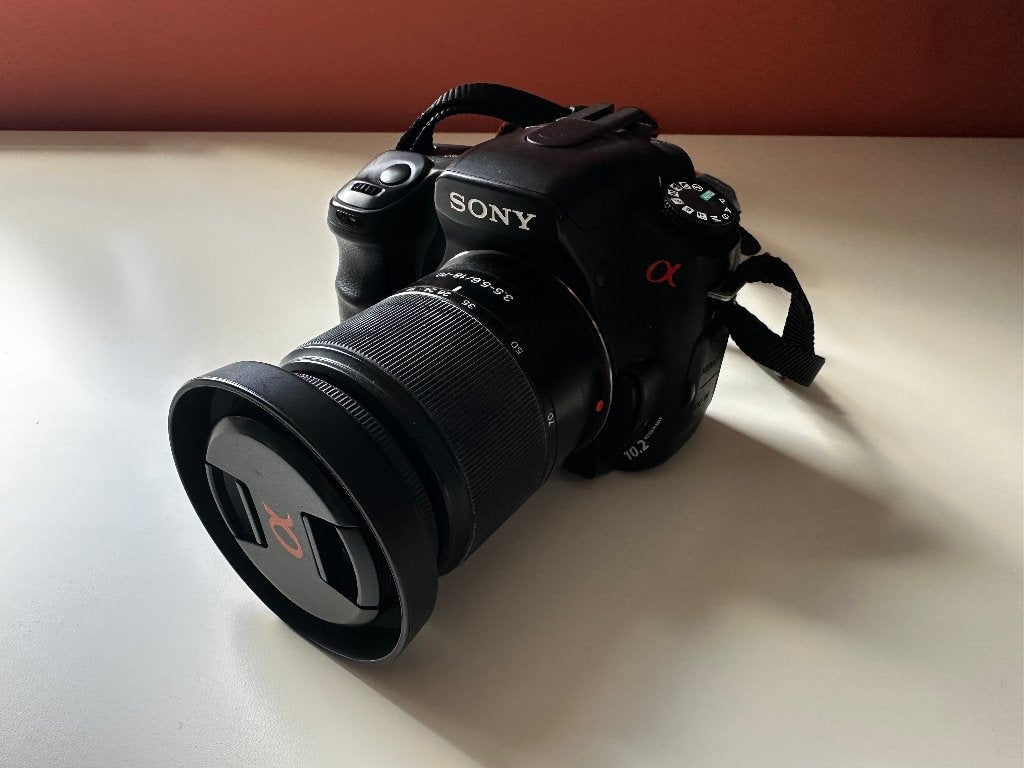 Sony Alpha 200 (DSLR-A200) + Sony 18-70mm f/3.5-5.6 AF, Audio, Tv en Foto, Fotocamera's Digitaal, Gebruikt, Spiegelreflex, Ophalen of Verzenden