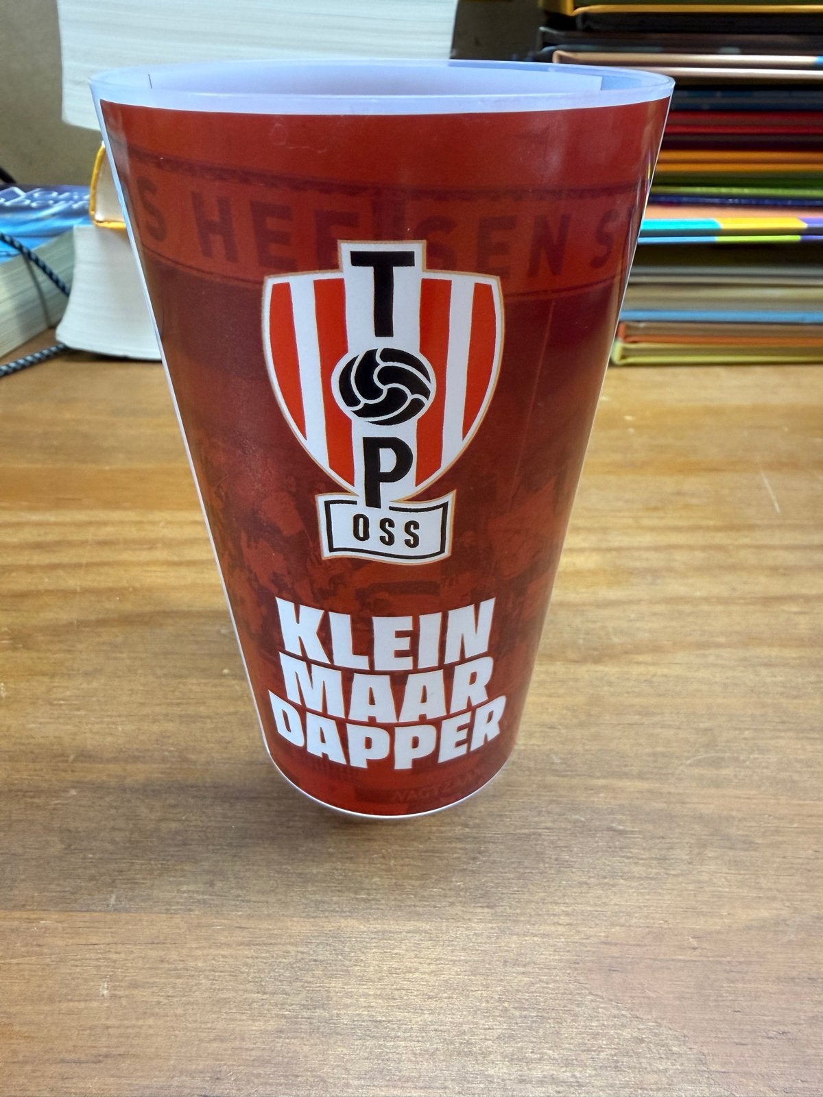 TOP Oss Drinkbeker - Klein Maar Dapper, Verzamelen, Ophalen of Verzenden, Zo goed als nieuw, Overige binnenlandse clubs, Overige typen