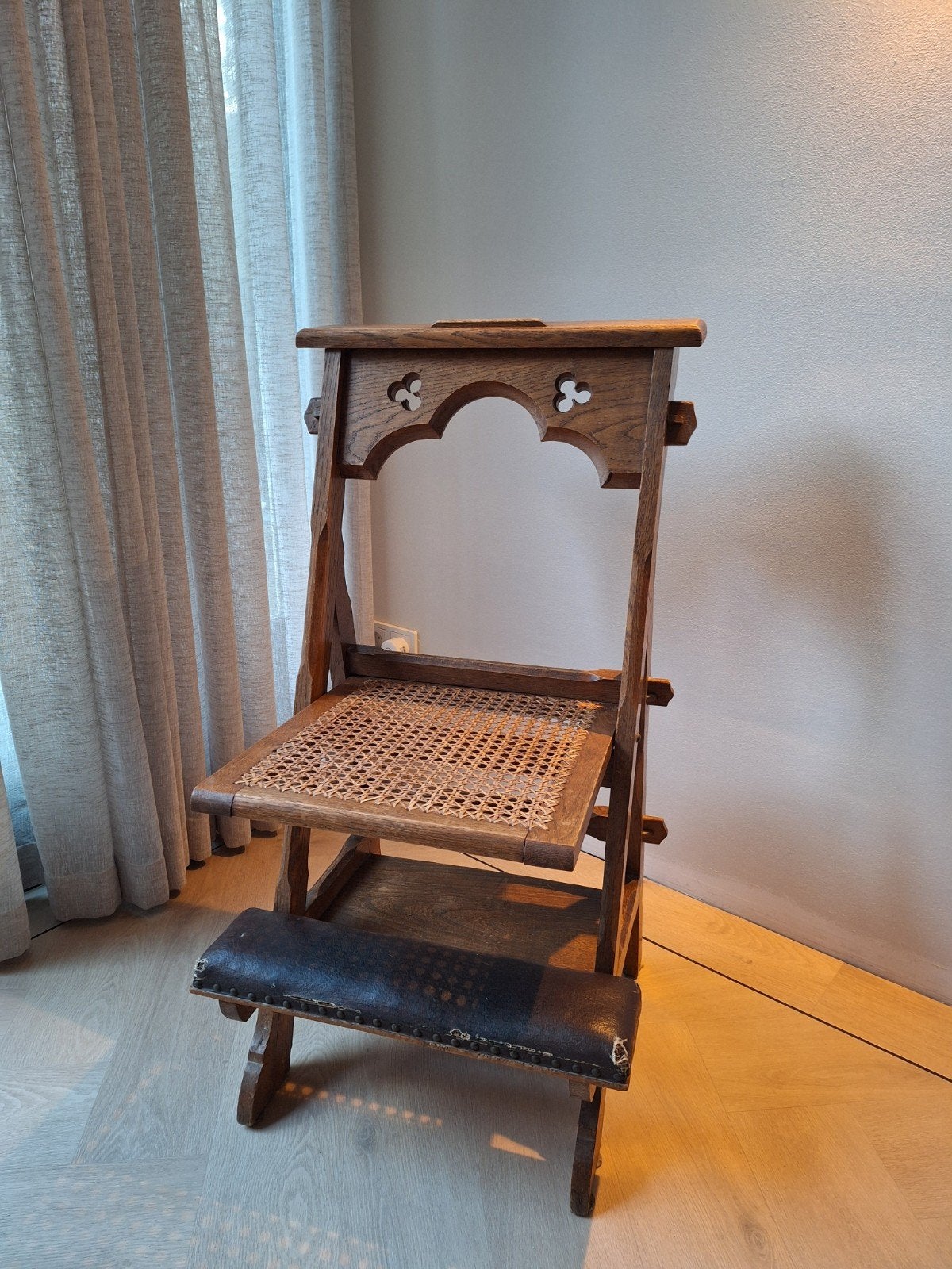 Antiek, vintage bidstoeltje / knielbankje, Ophalen