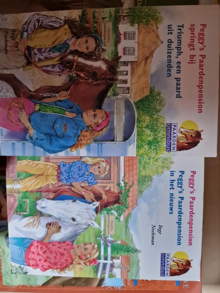 Peggy's Paardenpension Omnibus - Inge Neeleman, Boeken, Ophalen of Verzenden, Gelezen, Inge Neeleman, Fictie algemeen