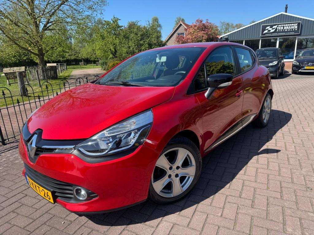 Renault CLIO 0.9 TCE Expression*Cruise control, Auto's, Renault, Bedrijf, Clio, ABS, Airbags, Airconditioning, Bluetooth, Boordcomputer
