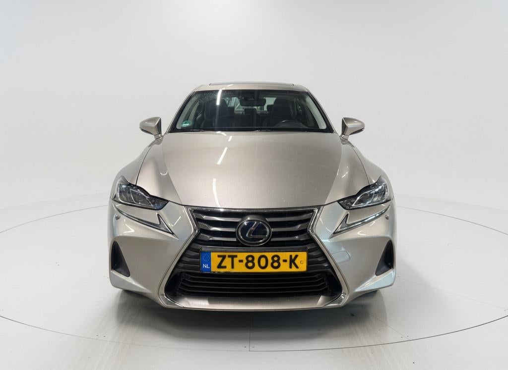 Lexus IS 300h Hybrid Luxury Line | BTW-Auto | Mark-Levinson, Auto's, Lexus, 12 maanden, Achterwielaandrijving, Gebruikt, Hybride Elektrisch/Benzine