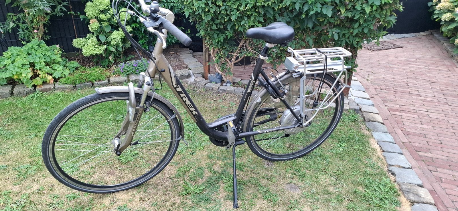 Te koop: Trek Navigator T500 e-bike. De fiets is in goede co, Ophalen of Verzenden, Gebruikt, Overige merken