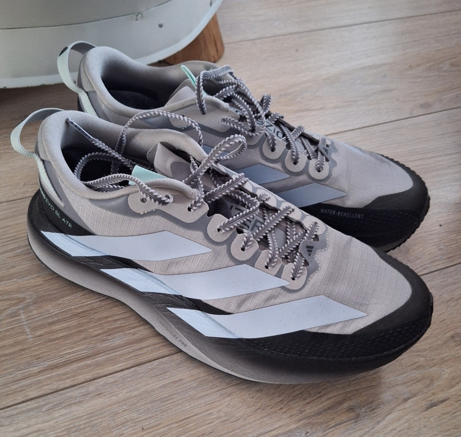 Adidas Hardloopschoenen maat 44, Sport en Fitness, Loopsport en Atletiek, Zo goed als nieuw, Hardloopschoenen, Hardlopen, Adidas
