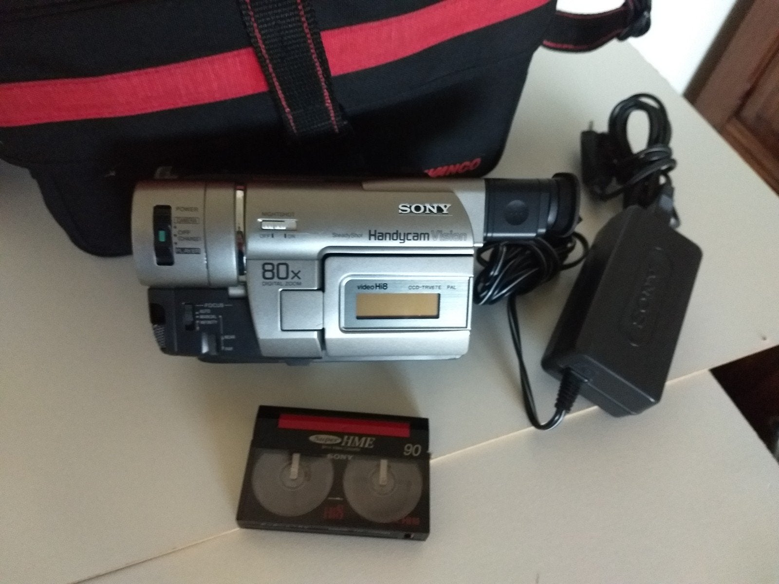 goede Sony Handyman Hi8 Videocamera CCD-TRV67E, Ophalen, Hi 8, Camera