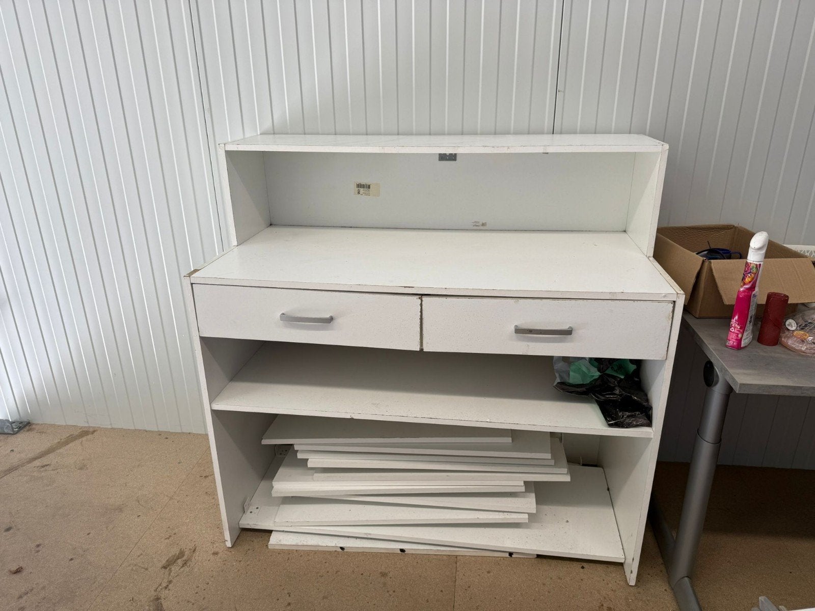 Gratis bureau af te halen in Druten alleen dit weekend, Gebruikt, Spaanplaat of MDF, Ophalen of Verzenden, Overige merken