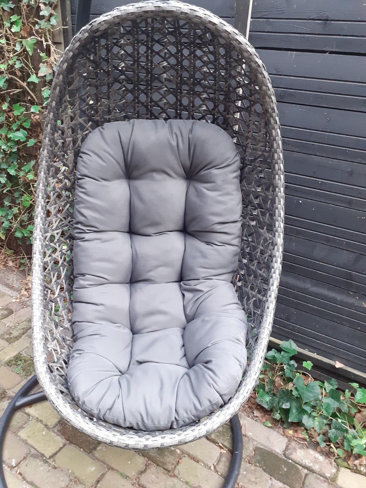 fijne hangstoel, Ophalen, Zo goed als nieuw, Wicker, Inklapbaar
