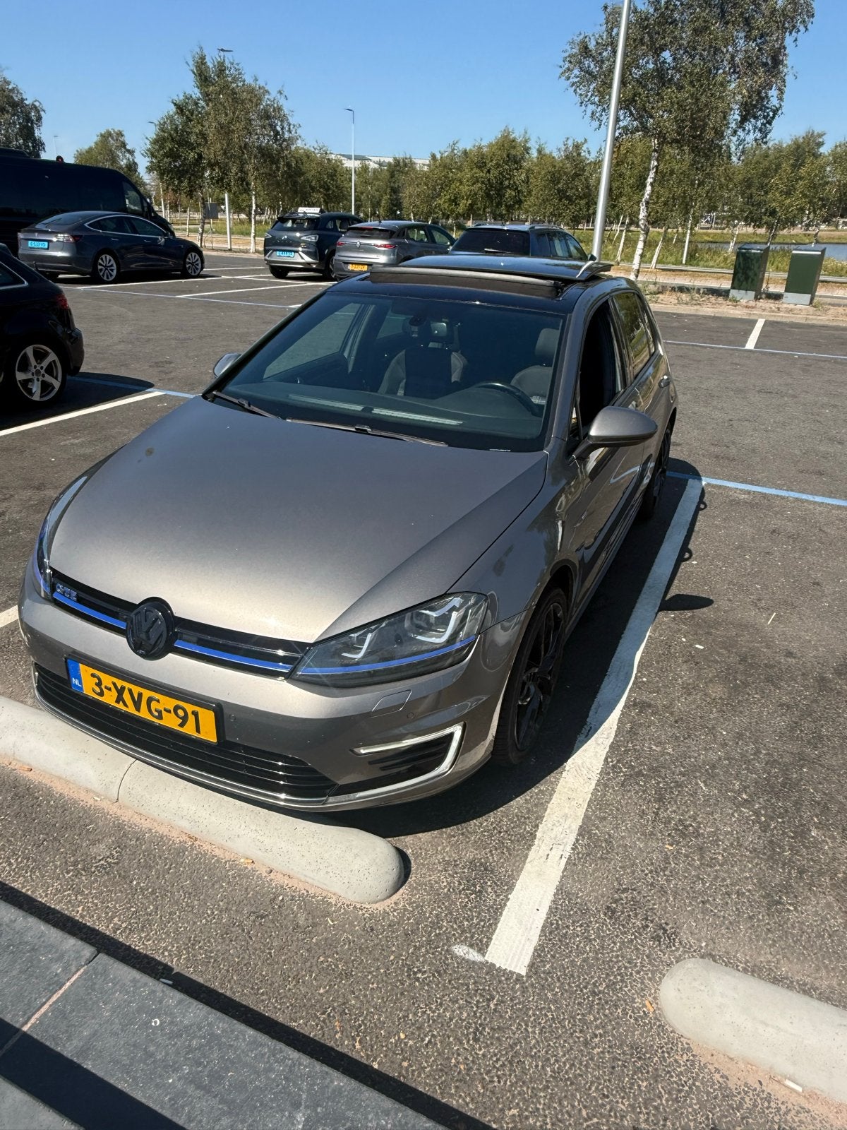Volkswagen golf GTE nieuwe hybride batterij, Auto's, 4 cilinders, 1395 cc, 1499 kg, 149 pk